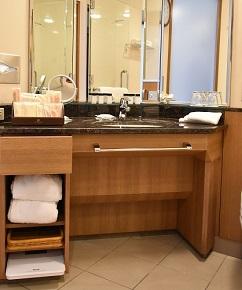 【帝国ホテル東京】バリアフリールームの洗面台