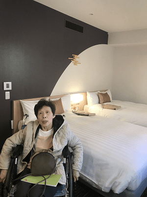ホテルビスタ金沢　ユニバーサルルーム　車椅子に乗ったまま入れる部屋