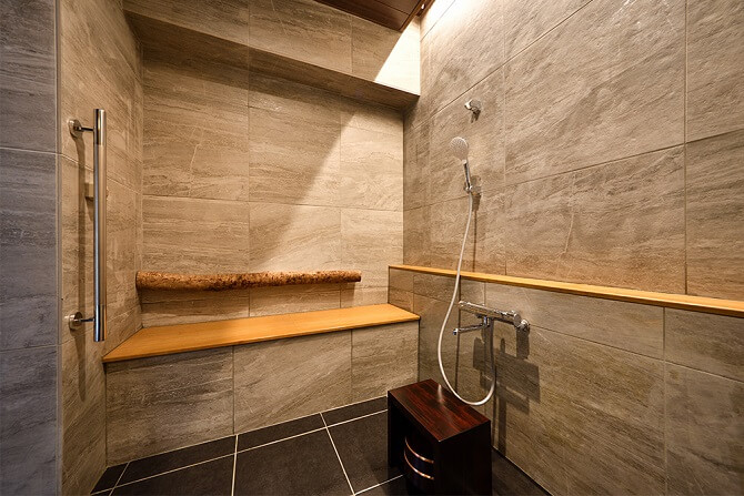 【蛍雪の宿 尚文】母屋 露天風呂付き INAKAスイート（７０平米）のシャワールーム
